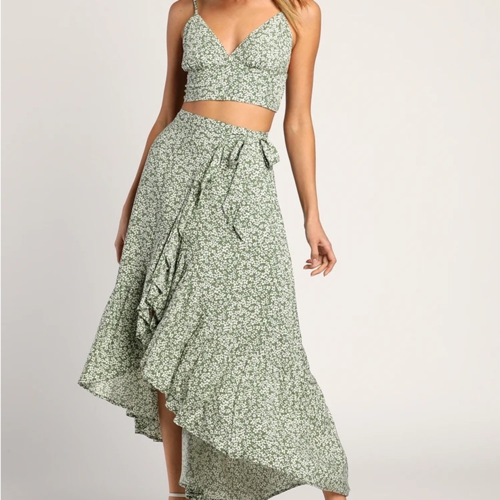Lulus new with tag 2 piece maxi dress wrap